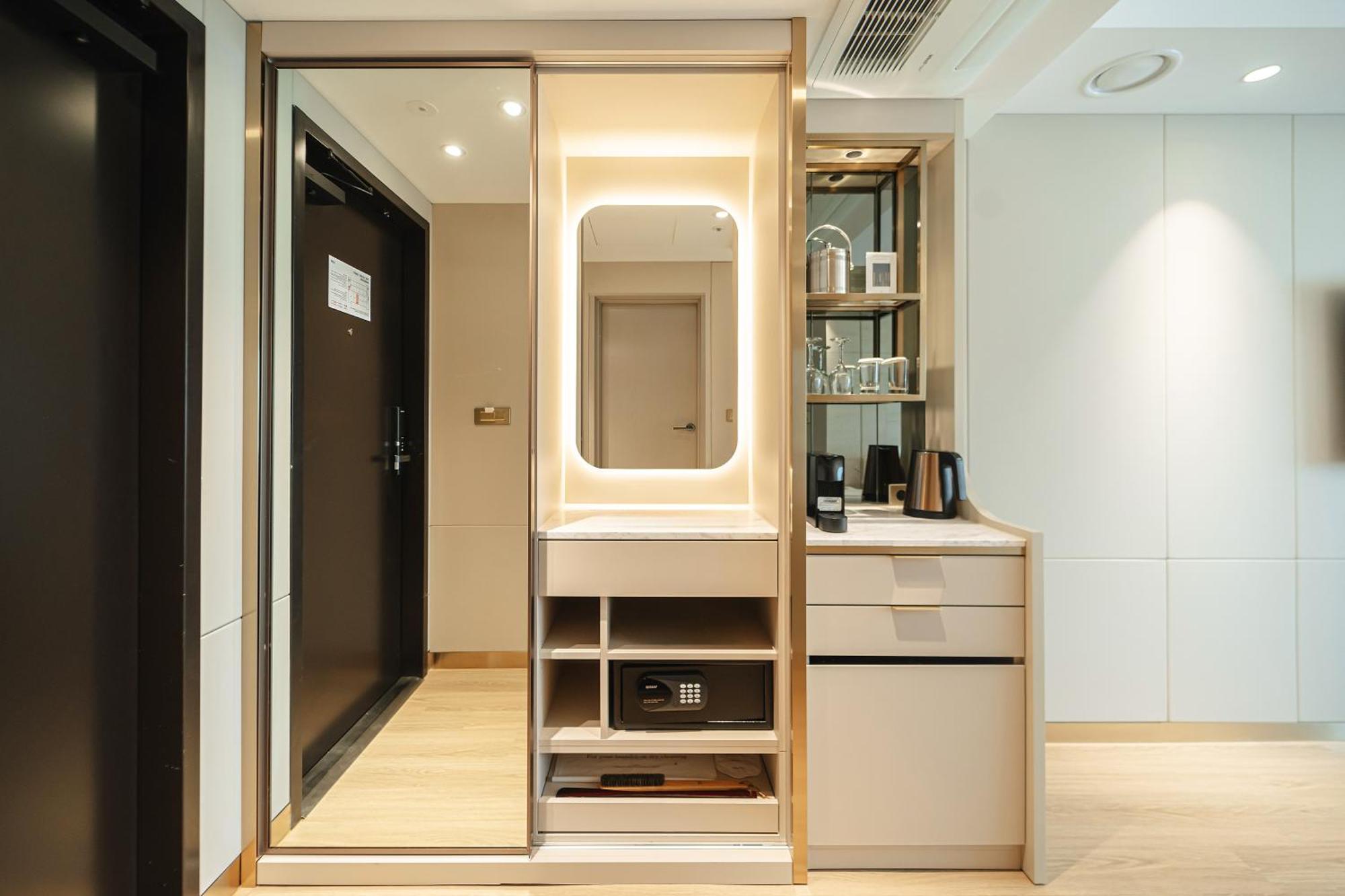 Eliena Hotel Seoul Gangnam Екстериор снимка